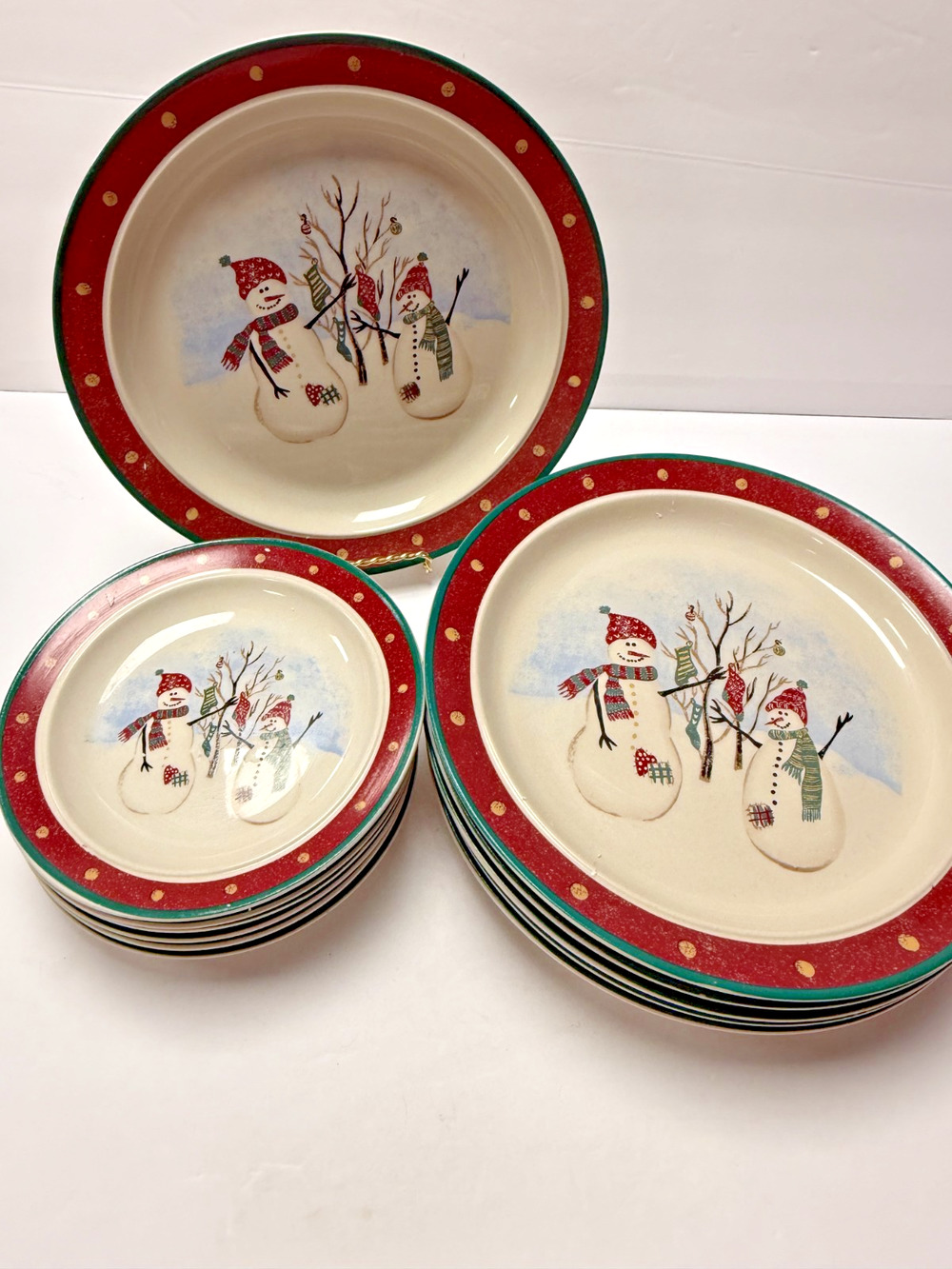 Royal Seasons Snowman Stoneware Dinner Dessert Plates Service for 6 Christmas